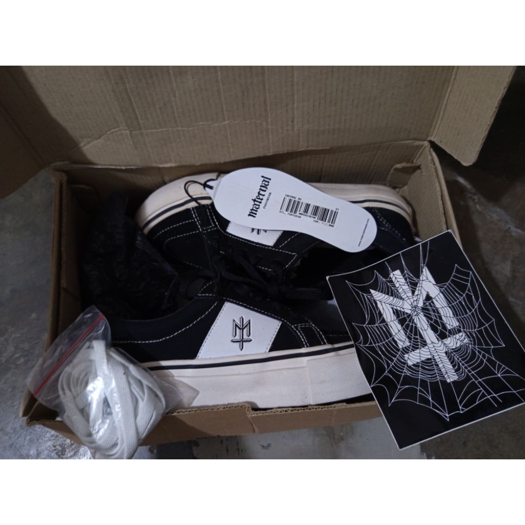 maternal disaster inverni bw size 37