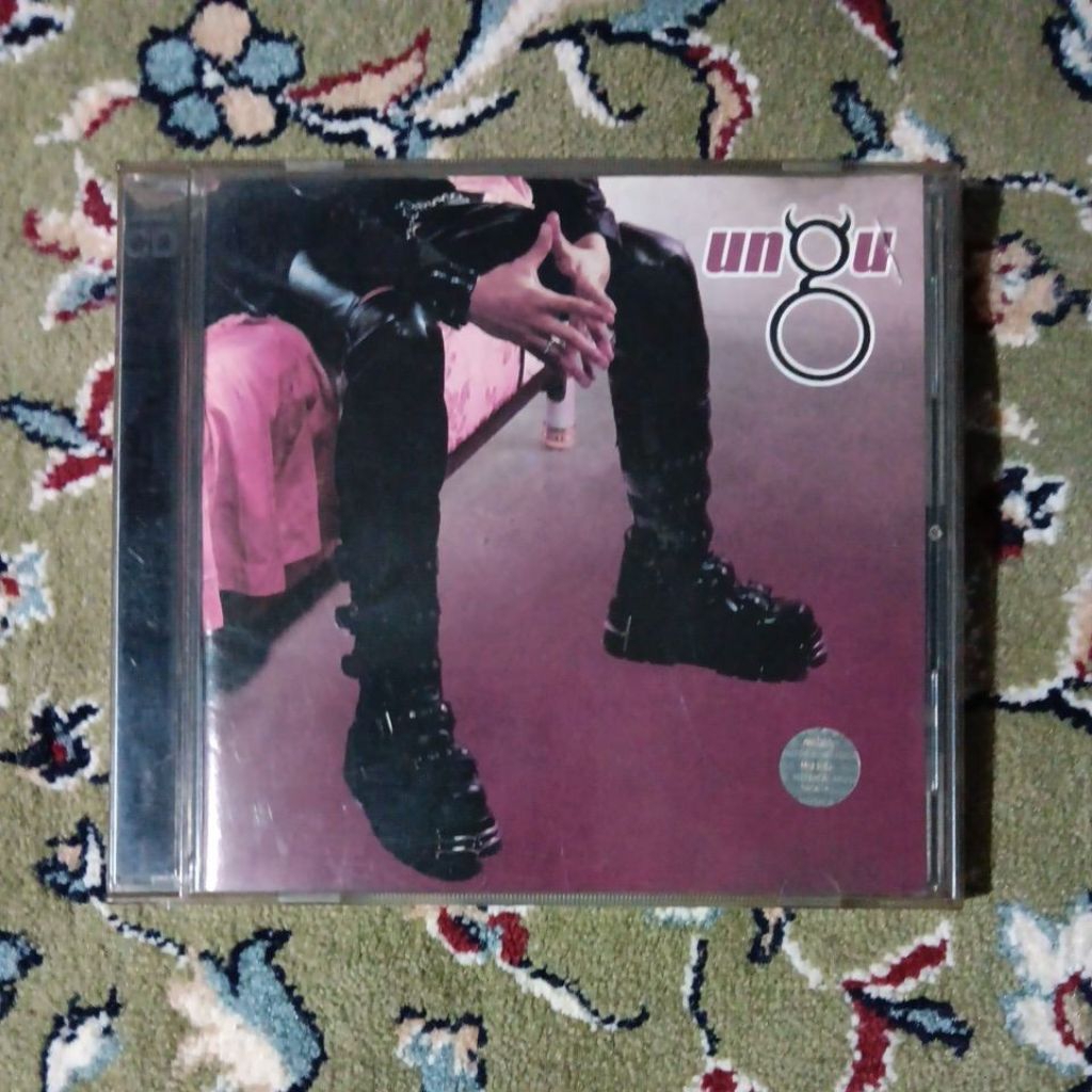 CD & VCD UNGU - Tempat Terindah ( 2 Disc ) - RARE 