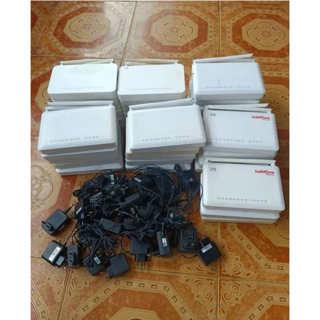 Zte f670l biru dan f670/f679 hijau