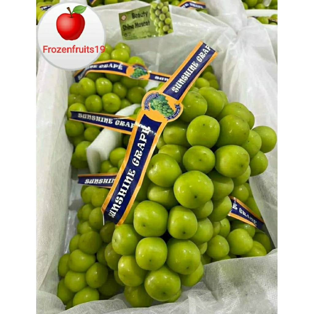 Anggur Hijau Shine Muscat fresh Manis tanpa biji 1kranjang isi -+5-6kg