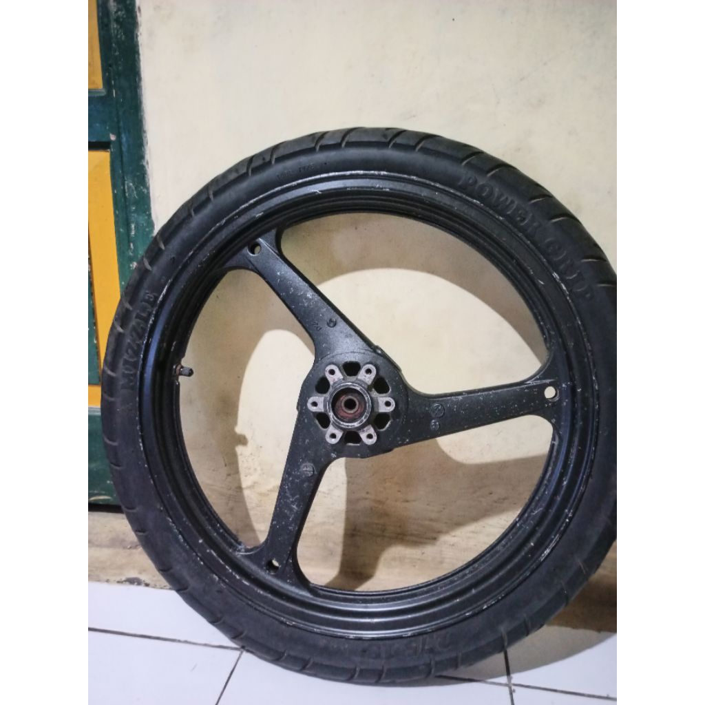 Velg Tiger Revo ori copotan