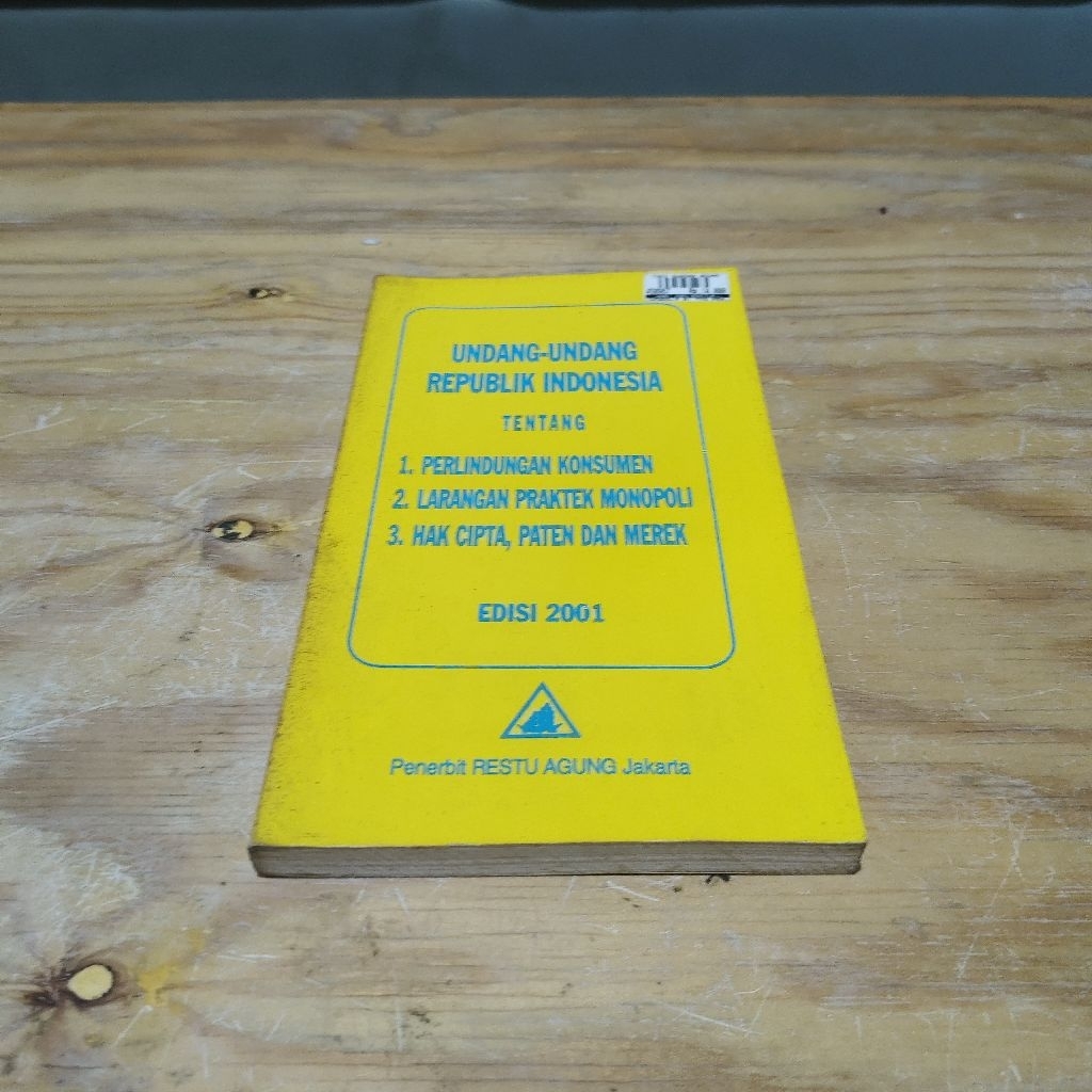 Buku UU RI tentang Perlindungan Konsumen Larangan Praktek Monopoli Hak Cipta Paten dan Merek