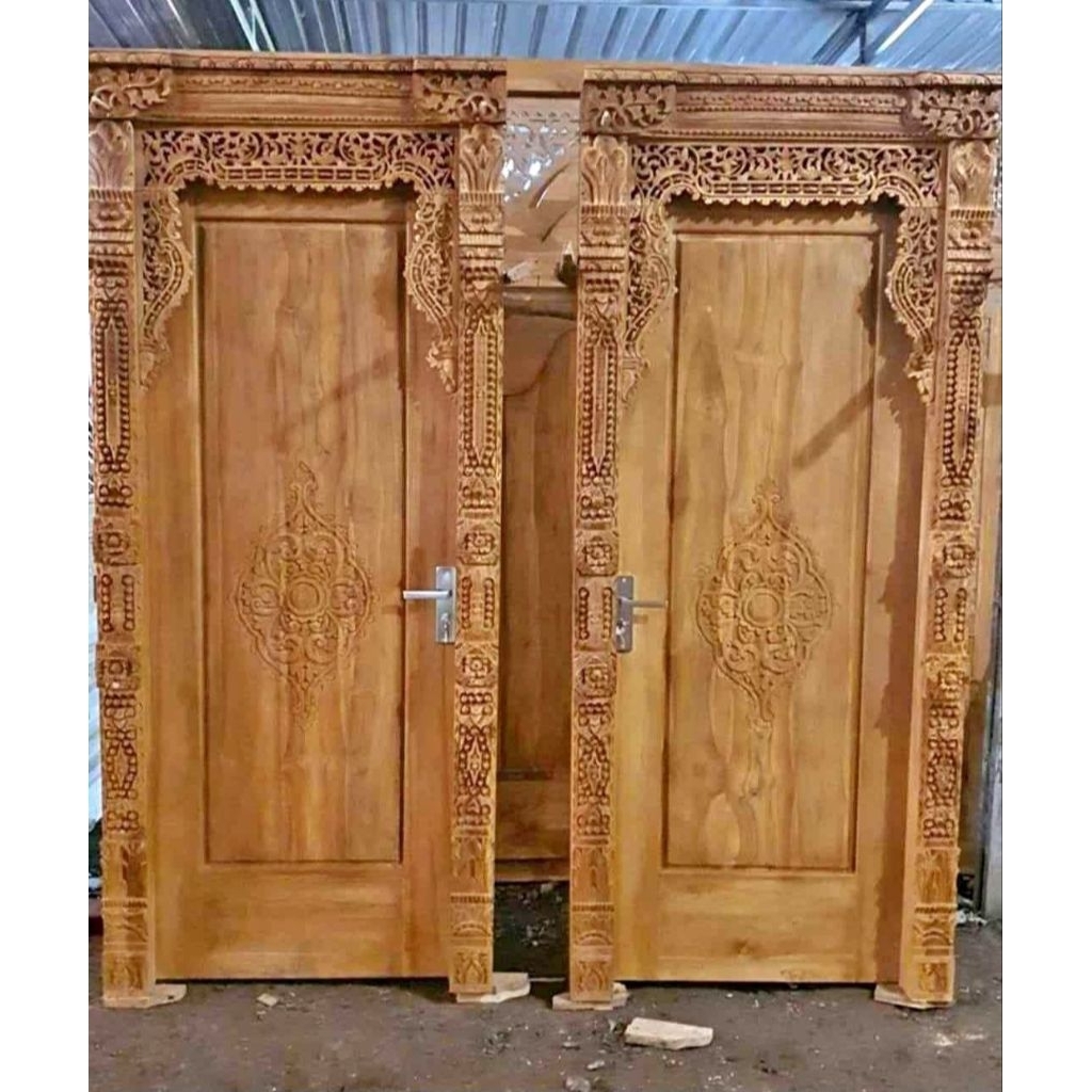 pintu ukir gebyiok/pintu kamar