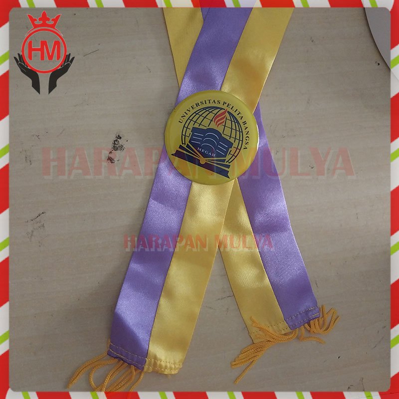 Medali Wisuda Universitas Pelita Bangsa Medali Kelulusan - Harapan Mulya