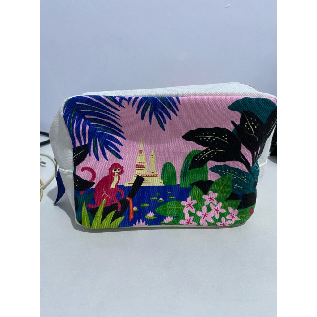 pouch clarins tempat makeup / dompet / kotak pensil