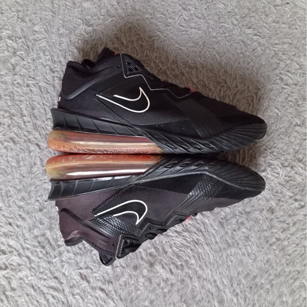 Nike Lebron 18