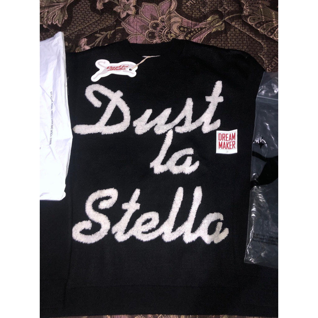 dust la stela