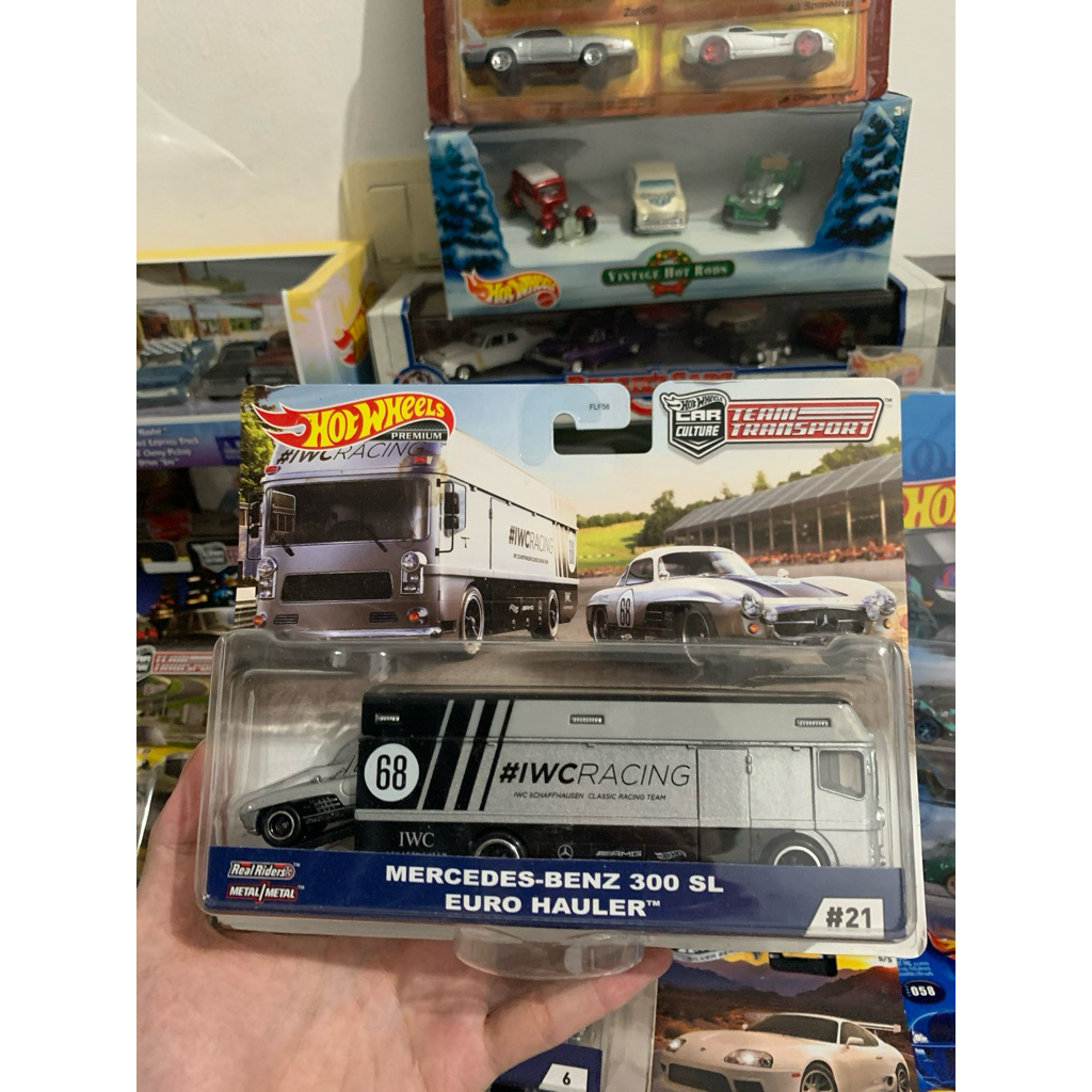 Hotwheels Team Transport Mercedes-Benz 300 SL Euro Hauler