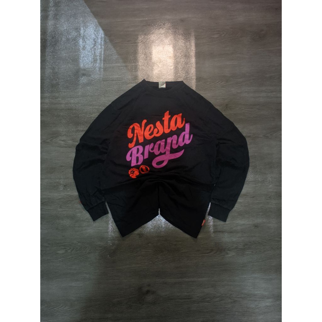 Nesta brand longsleeve