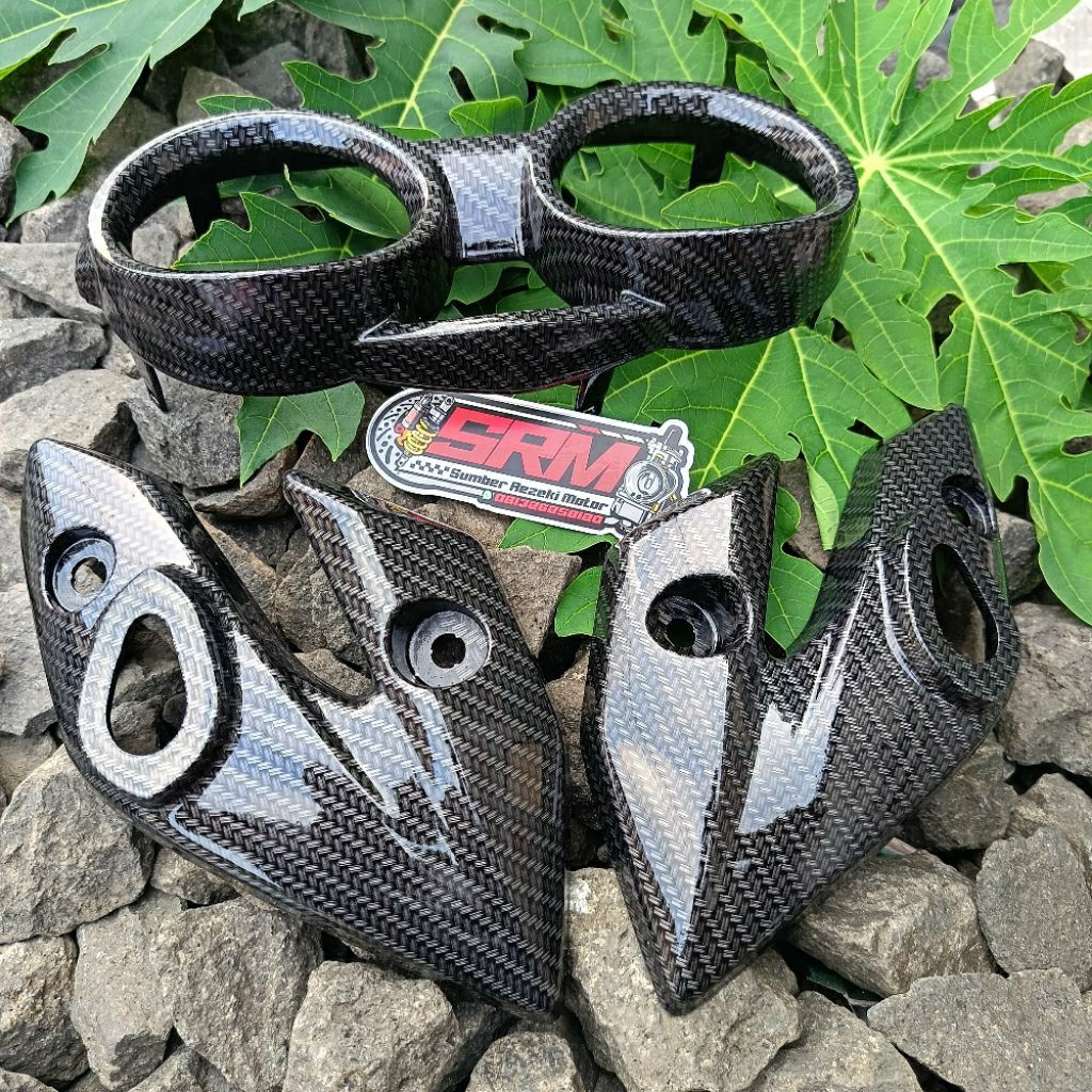Kupingan Vixion + cover spidometer Vixion old/lama carbon hitam