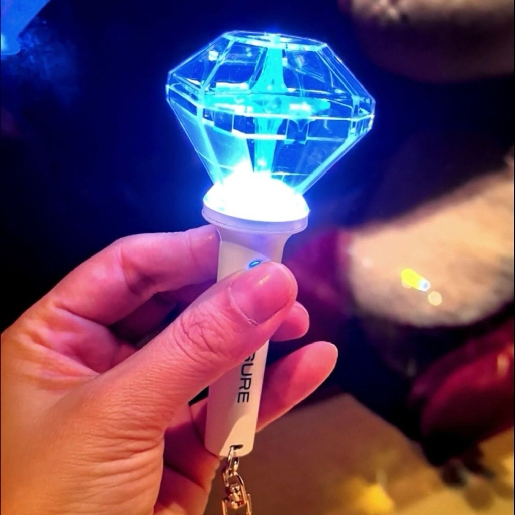 READY TREASURE TEULIGHT VER 2 MINI LS KEYRING KEYCHAIN LIGHTSTICK TEUME GANCI