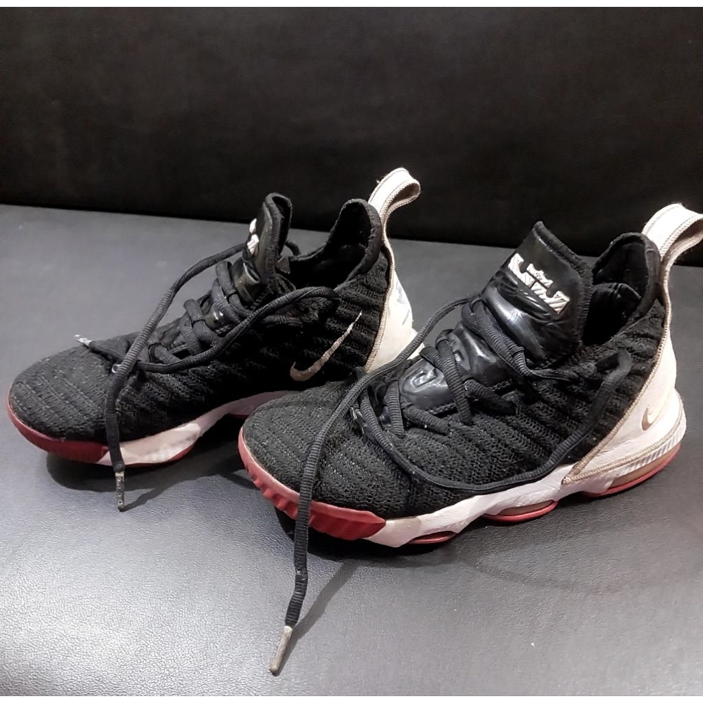 sepatu basket NBA anak nike lebron 16 preloved