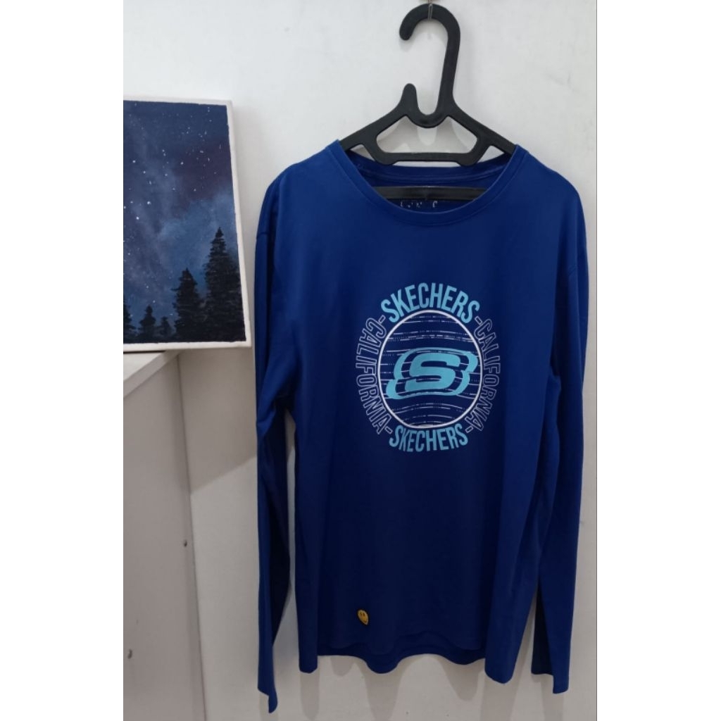 [ Preloved ] Kaos Lengan Panjang Pria Biru Brand