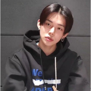 Hoodie we are his ader world yeonjun