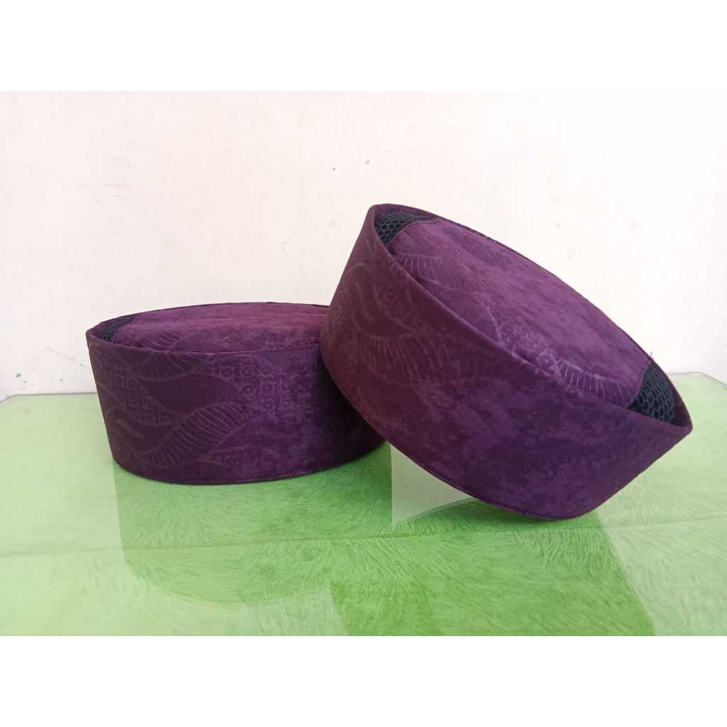 Peci Songkok Pria | Kopiah Songkok Model Terbaru | Kopiah / Peci Songkok Ungu Motif