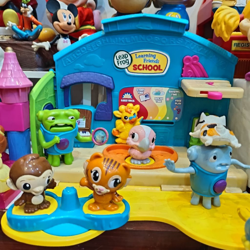 LeapFrog School Playset Priluv Elektrik nyala