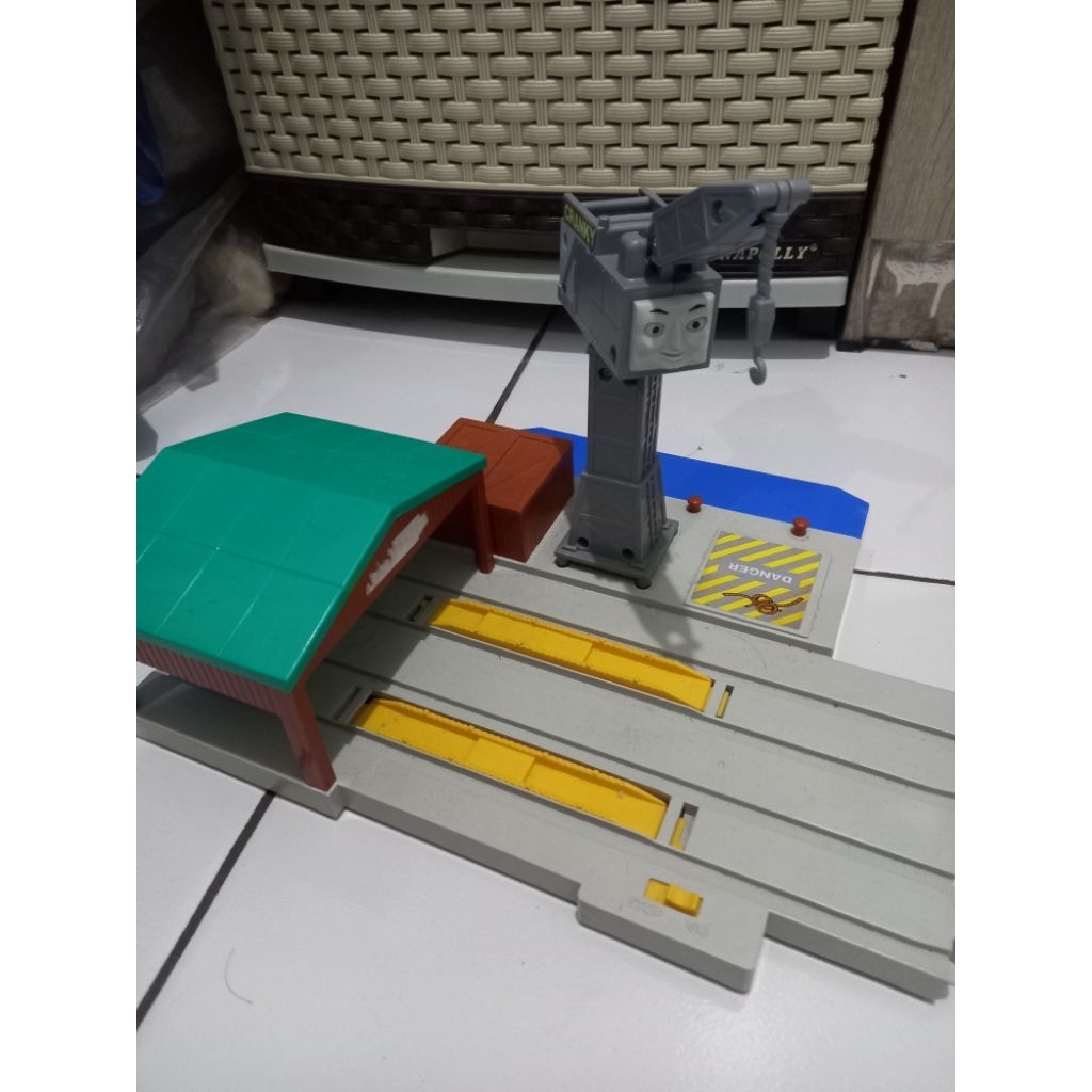 Cranky Dock Thomas and Friends Plairail Takara Tomy