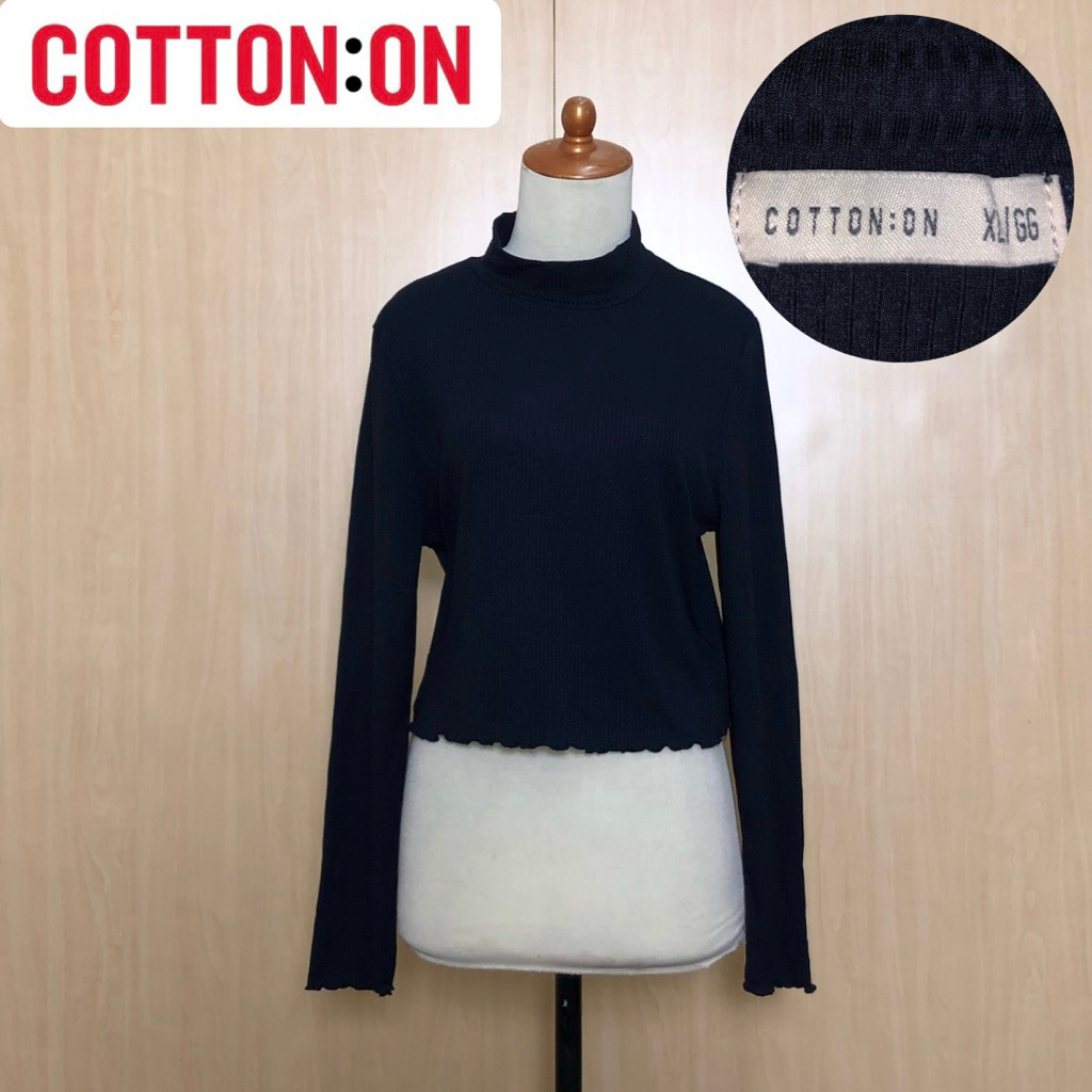 Cotton On ribbed top fits M-XL