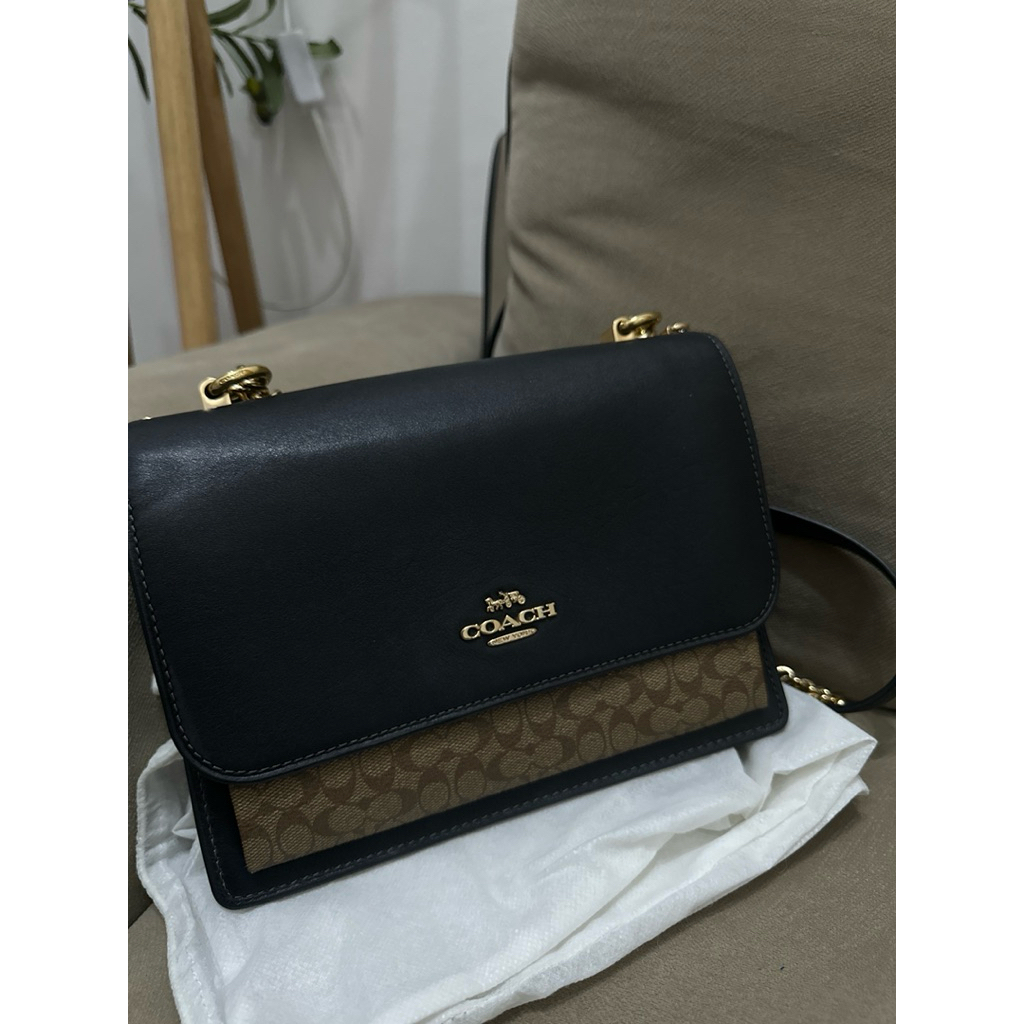 PRELOVED Coach Klare Micro Signature