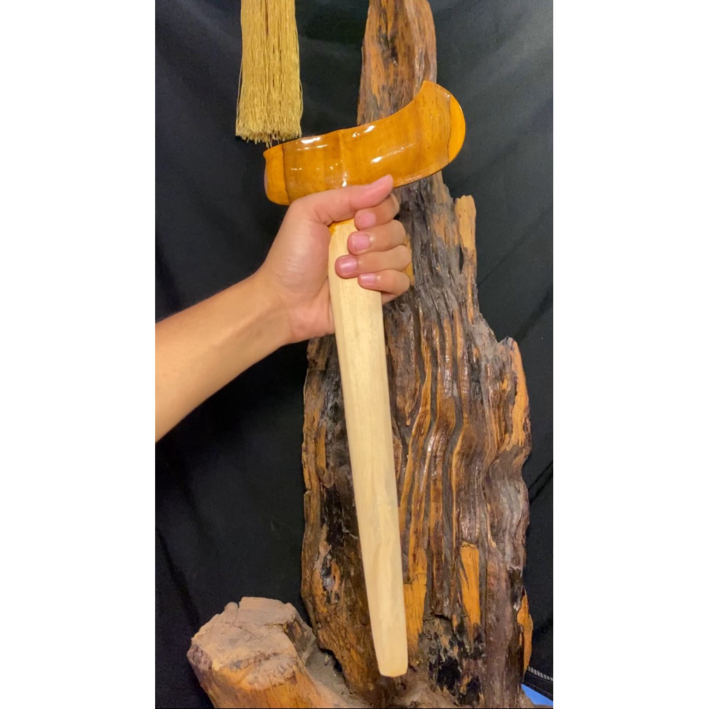 gayaman Solo/Surakarta bahan kayu timoho