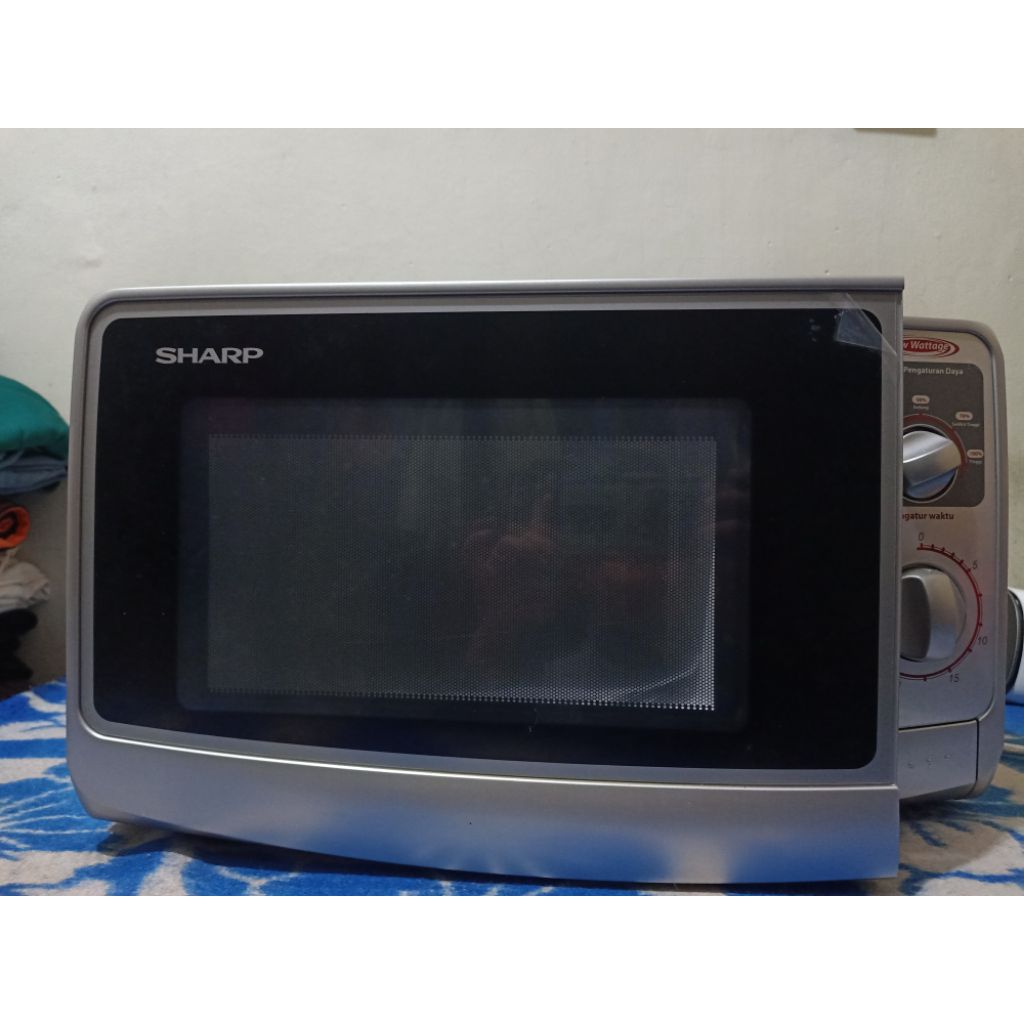 Sharp Microwave R 222 Y
