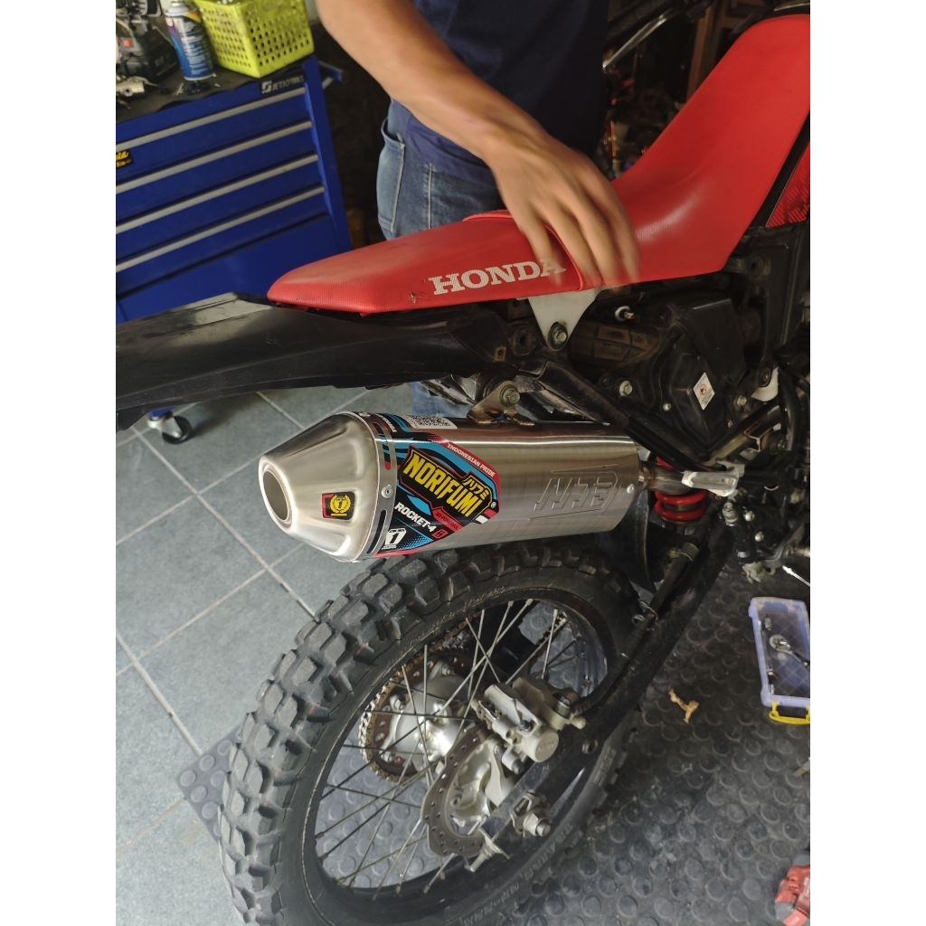 Knalpot Norifumi Rocket 4 CRF