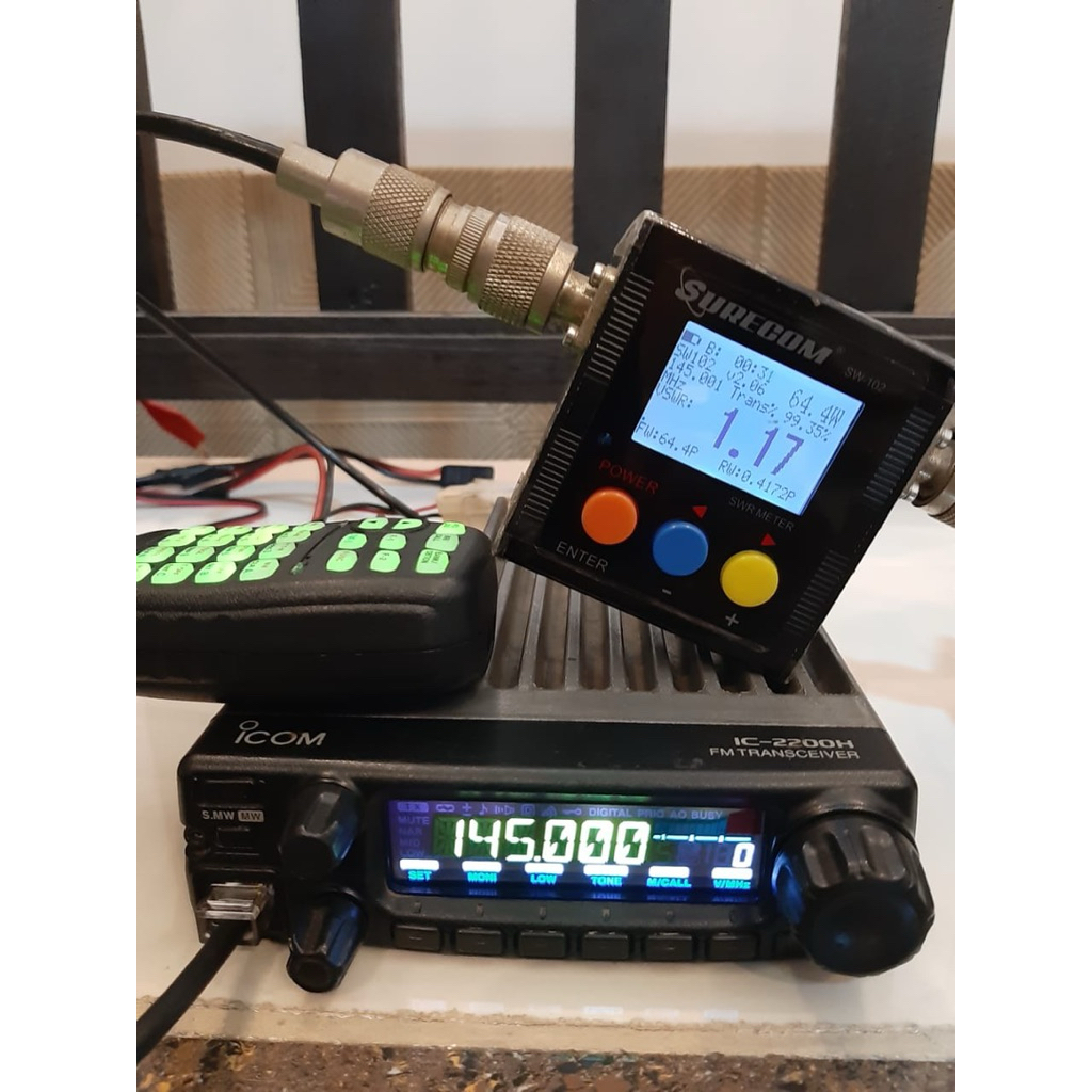 RADIO RIG ICOM 2200 SILVER LAYAR HITAM 65 WATT