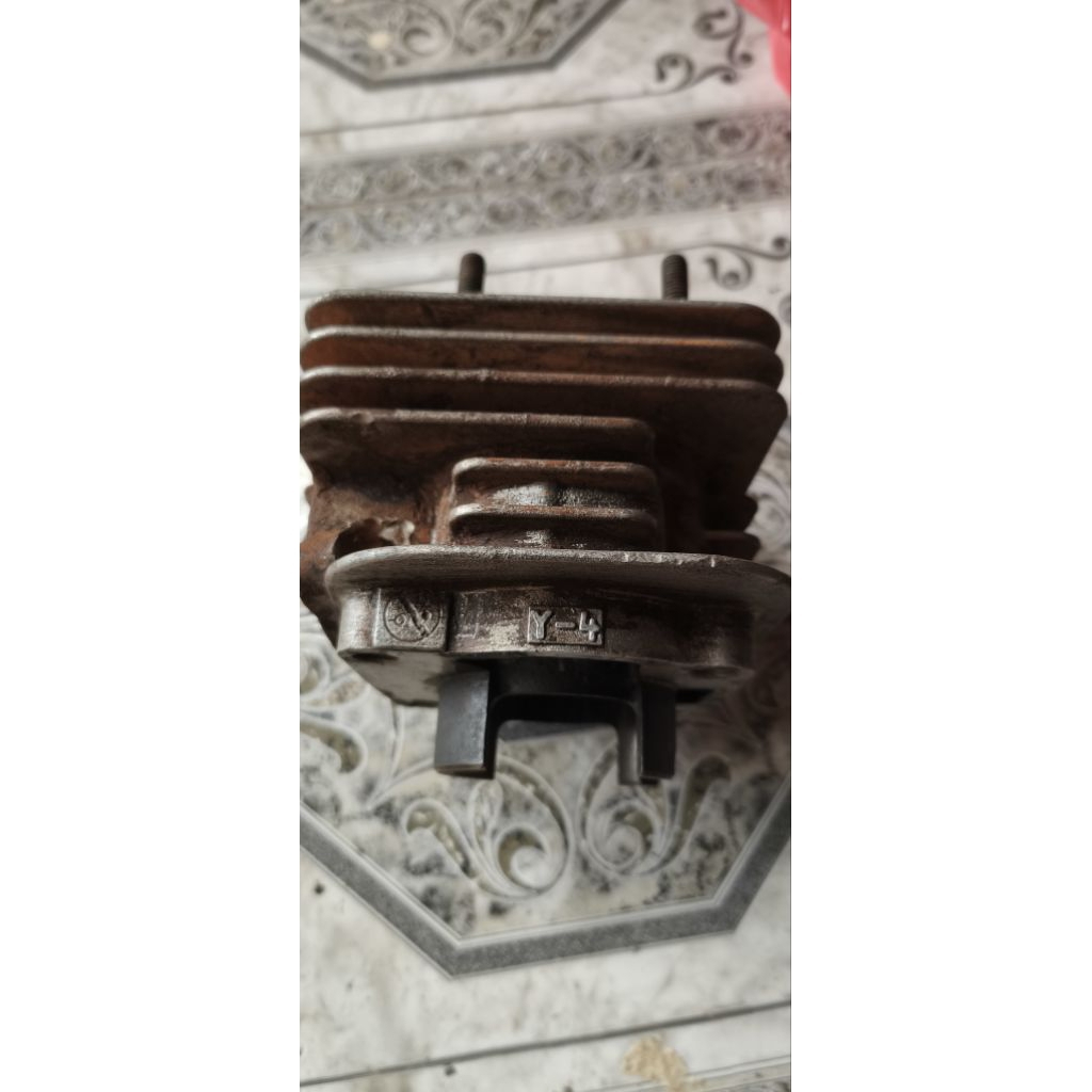 Blok F1Zr seri Y4 Original