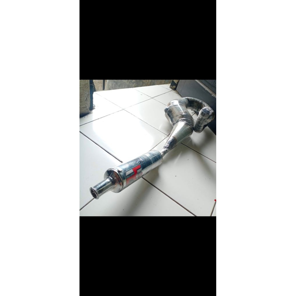 Kenalpot vespa racing bahan galvanish suara garing