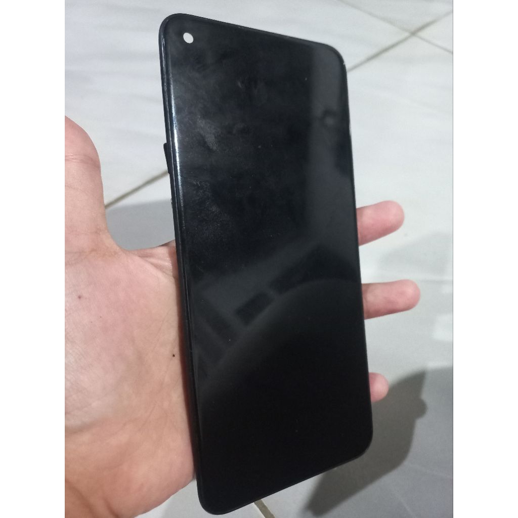 lcd dan frem realme 8i ori copotan hp mulus garansi
