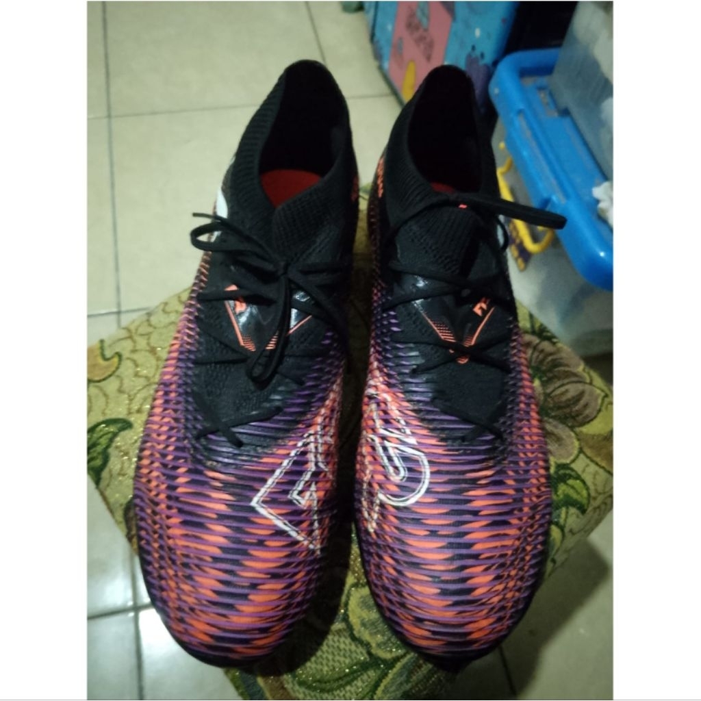 Sepatu Bola - Puma Future 8 Match FG/AG - Second Original