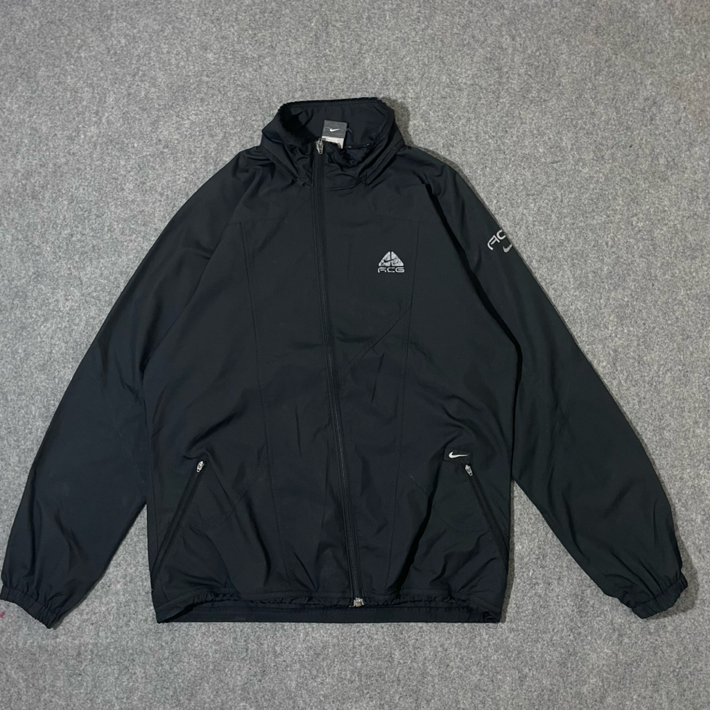 nike running acg jaket