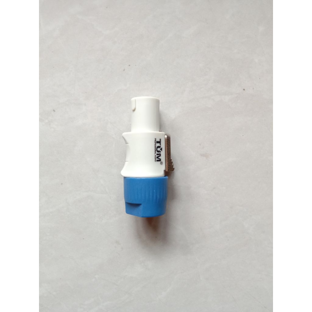 Jack speakon merk tum