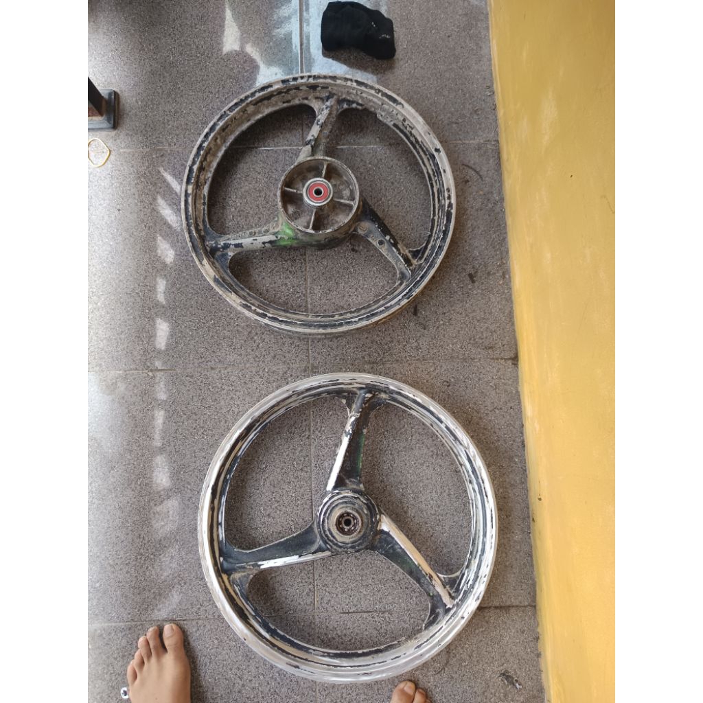Velg enkei fizr F1zr original
