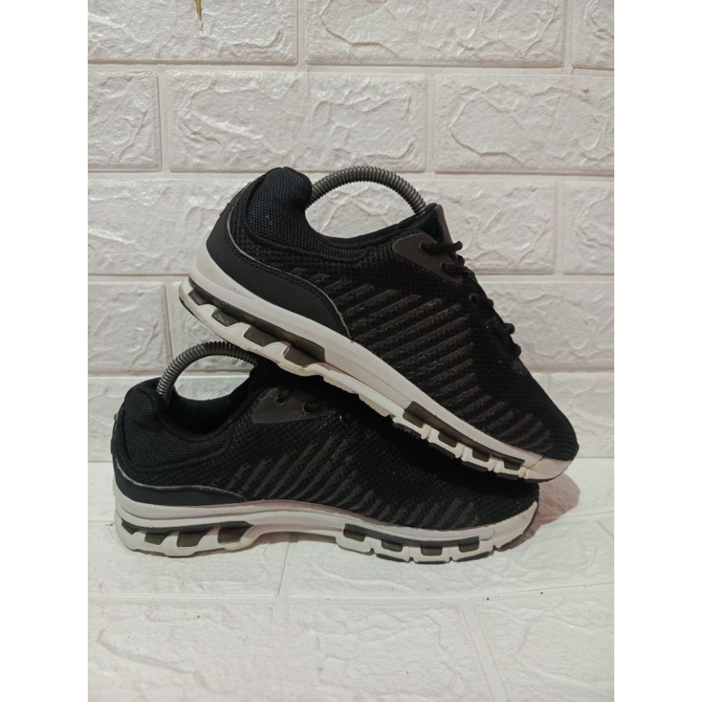 Sepatu Sneakers Prospecs Impulse EX 111 black white size - 41