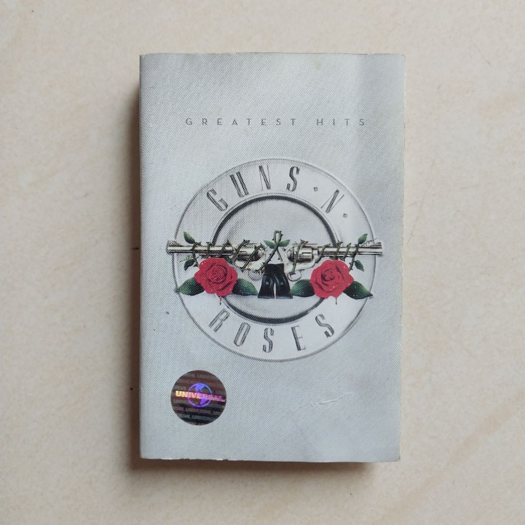 KASET GUNS N ROSES GREATEST HITS
