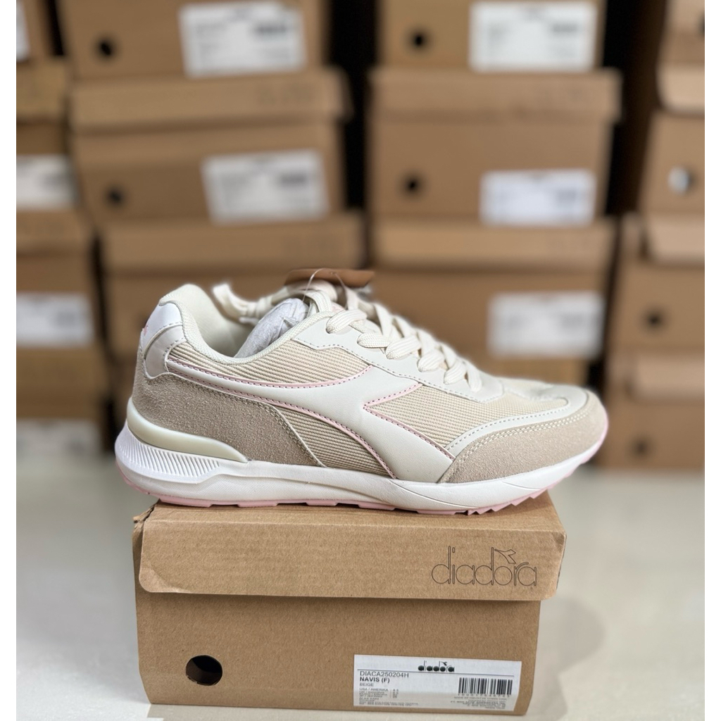 DIADORA NAVIS BEIGE WOMEN SIZE 40