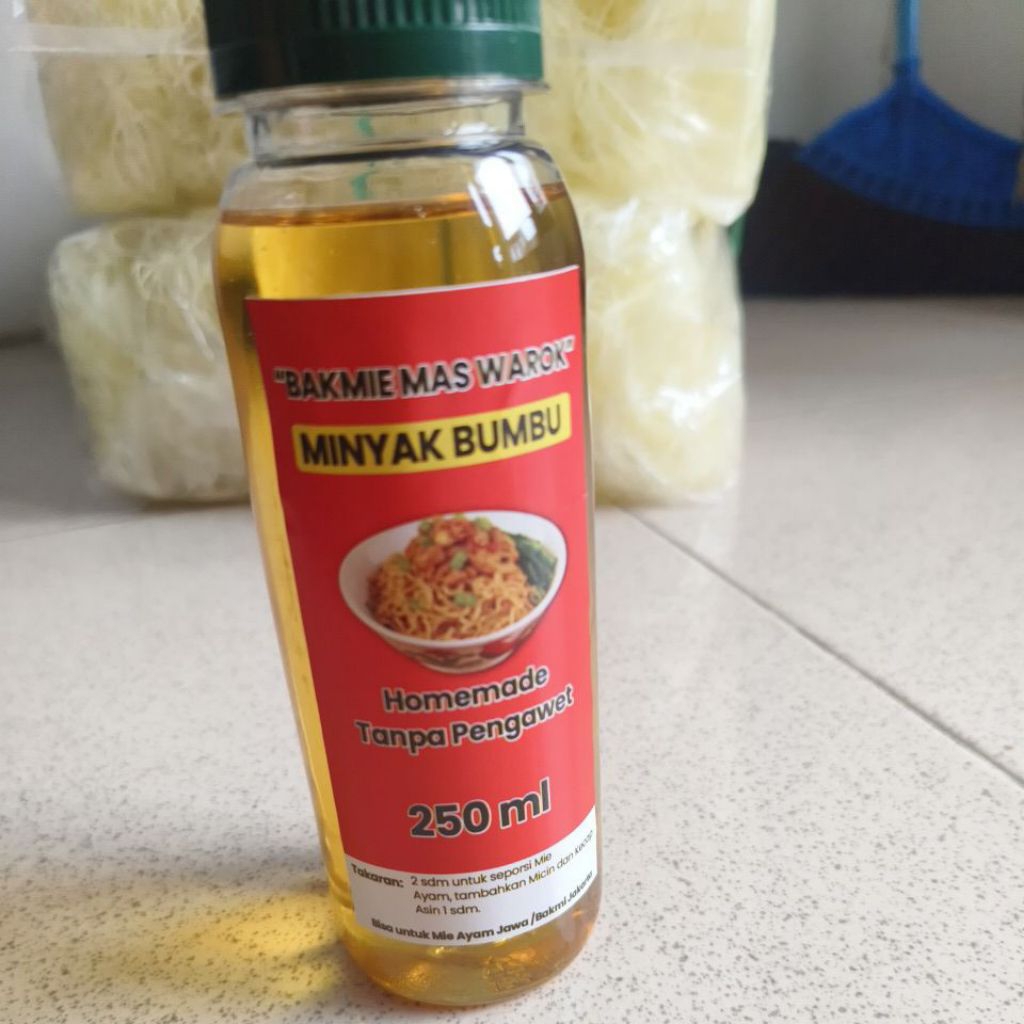 minyak ayam bawang bumbu mie ayam dan bakmie oleh bakso mas Warok