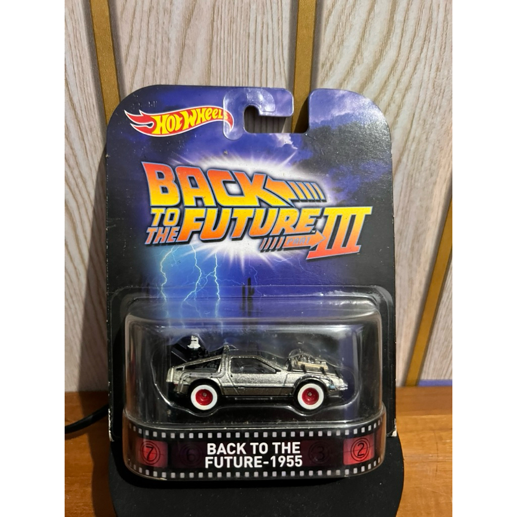 HOT WHEELS BACK TO THE FUTURE 1955 III TIME MACHINE RETRO ENTERTAINMENT