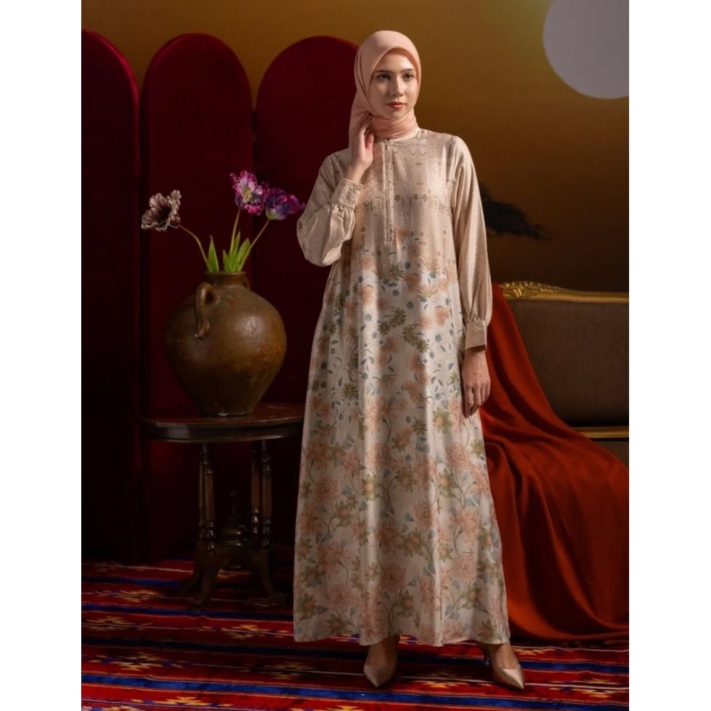 Ziya Dress Heaven Lights sz L Tangan bermotif