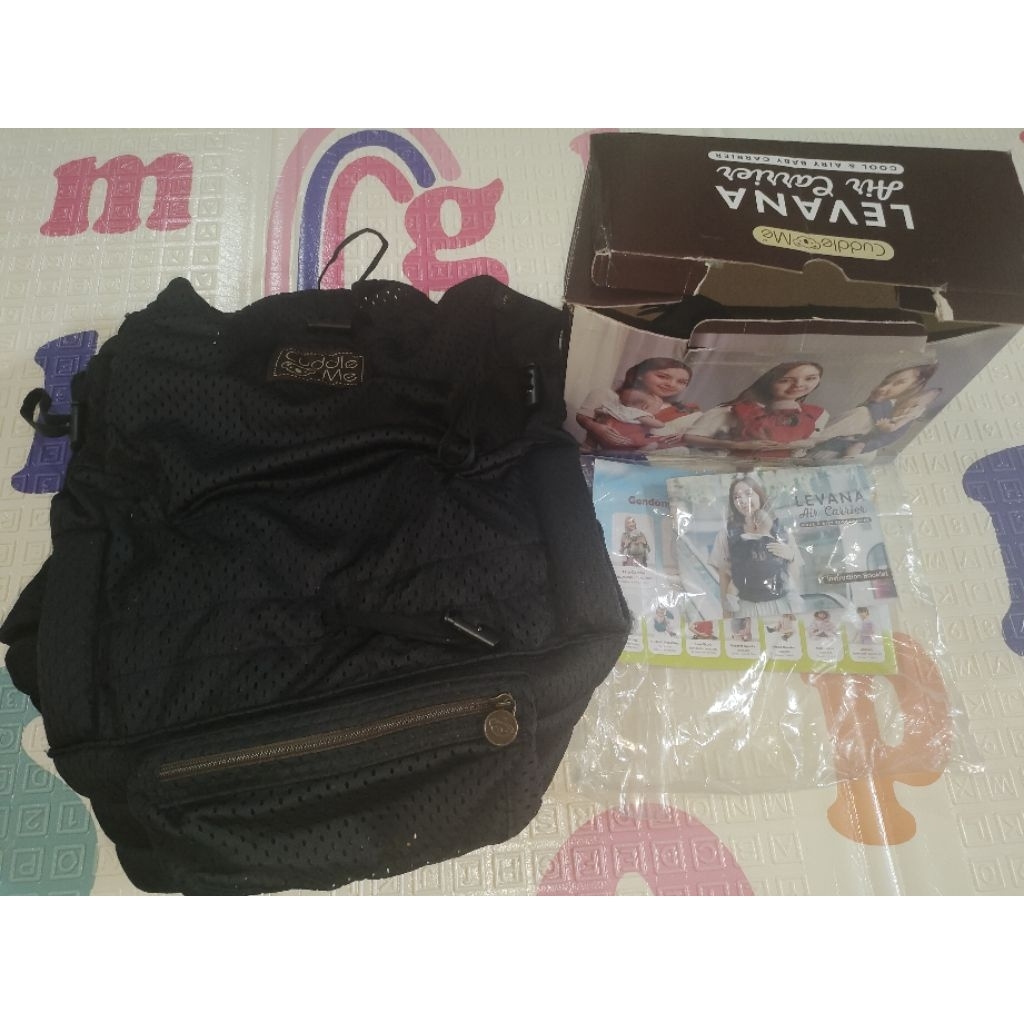 preloved cuddle me levana air