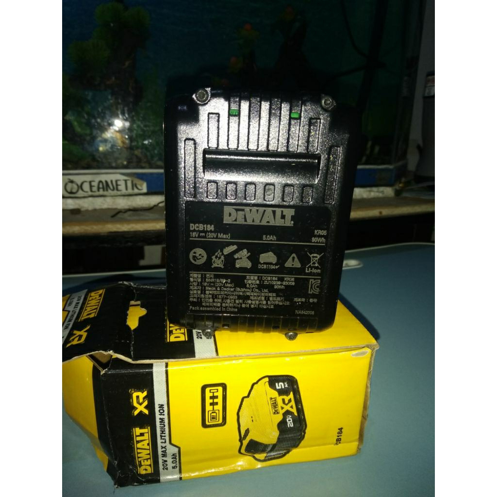 Swallashop.Id Baterai Dewalt Original 5Ah