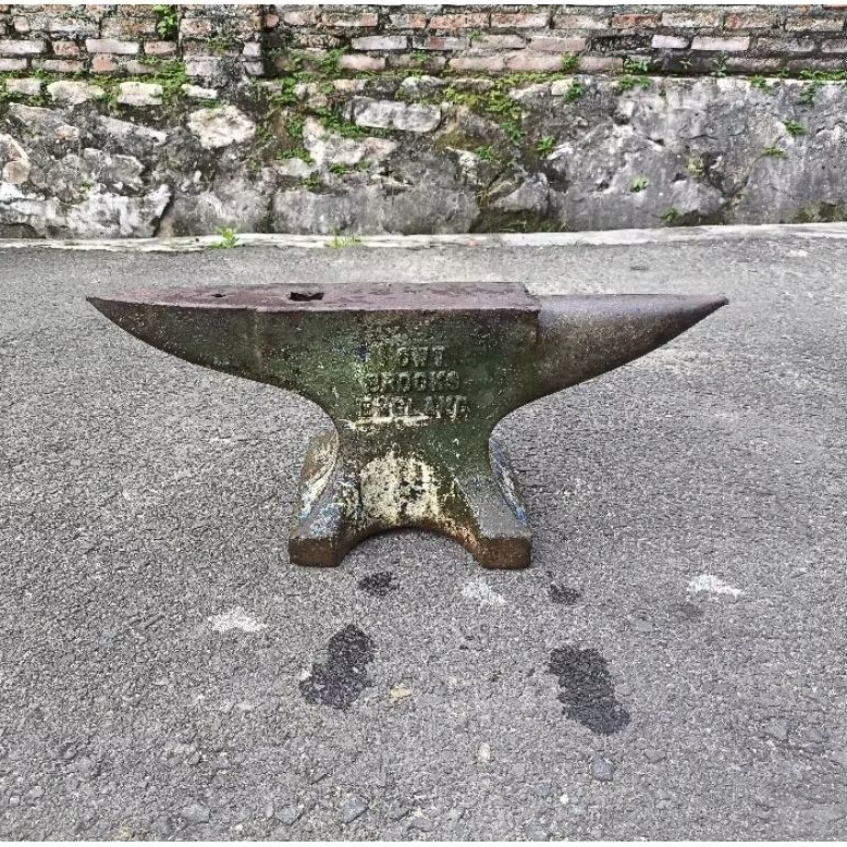 Paron Anvil BROOKS ENGLAND berat 50 kg full Baja