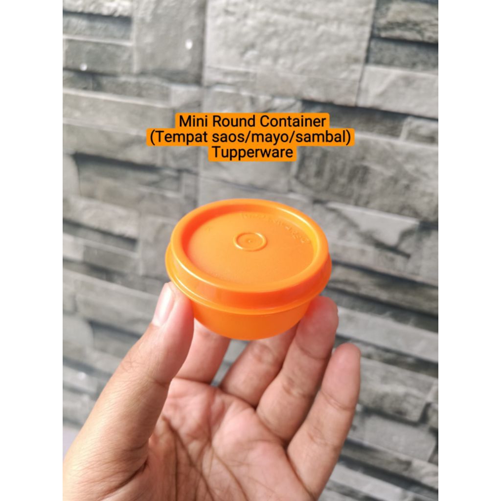TUPPERWARE 100%. Tempat sambal/saos/mayo