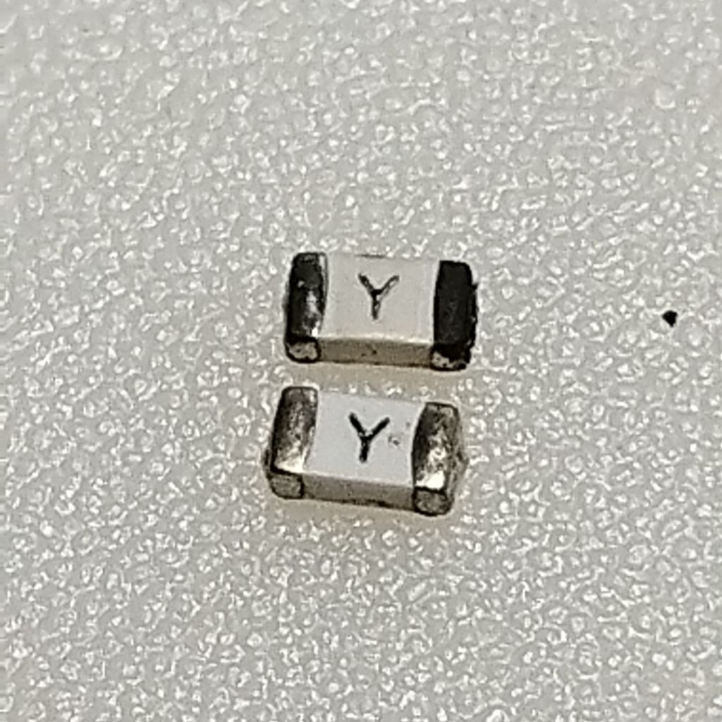 Fuse SMD Y