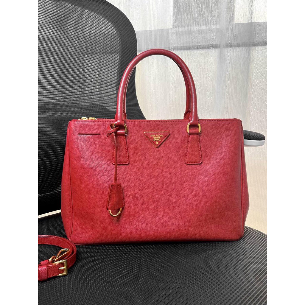 (PRELOVED) Prada Saffiano Lux Red GHW 2012