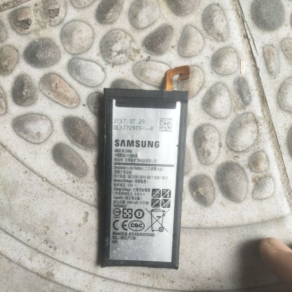 baterai Samsung j3 pro ORI copotan