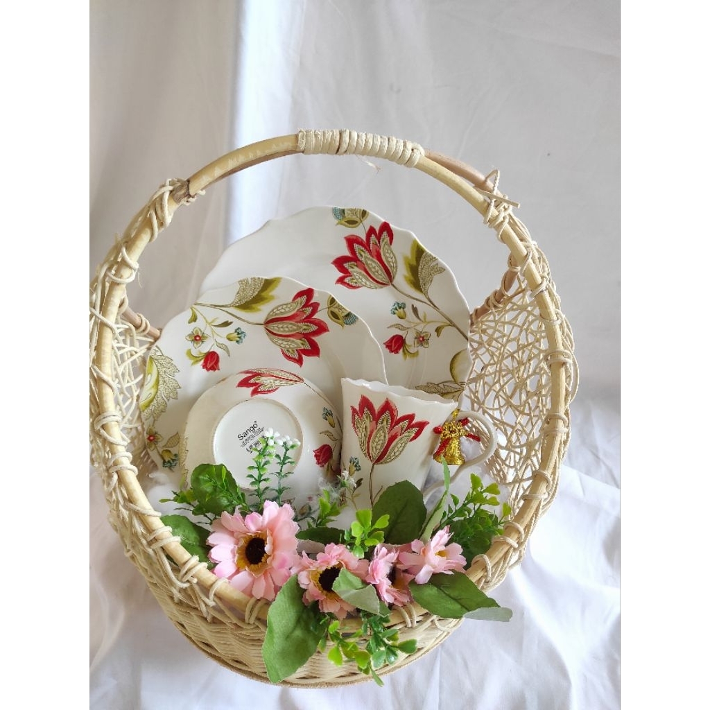 SET HAMPERS PIRING KERAMIK | PIRING CANTIK | SET HAMPERS NIKAHAN | SET HAMPERS ULTAH