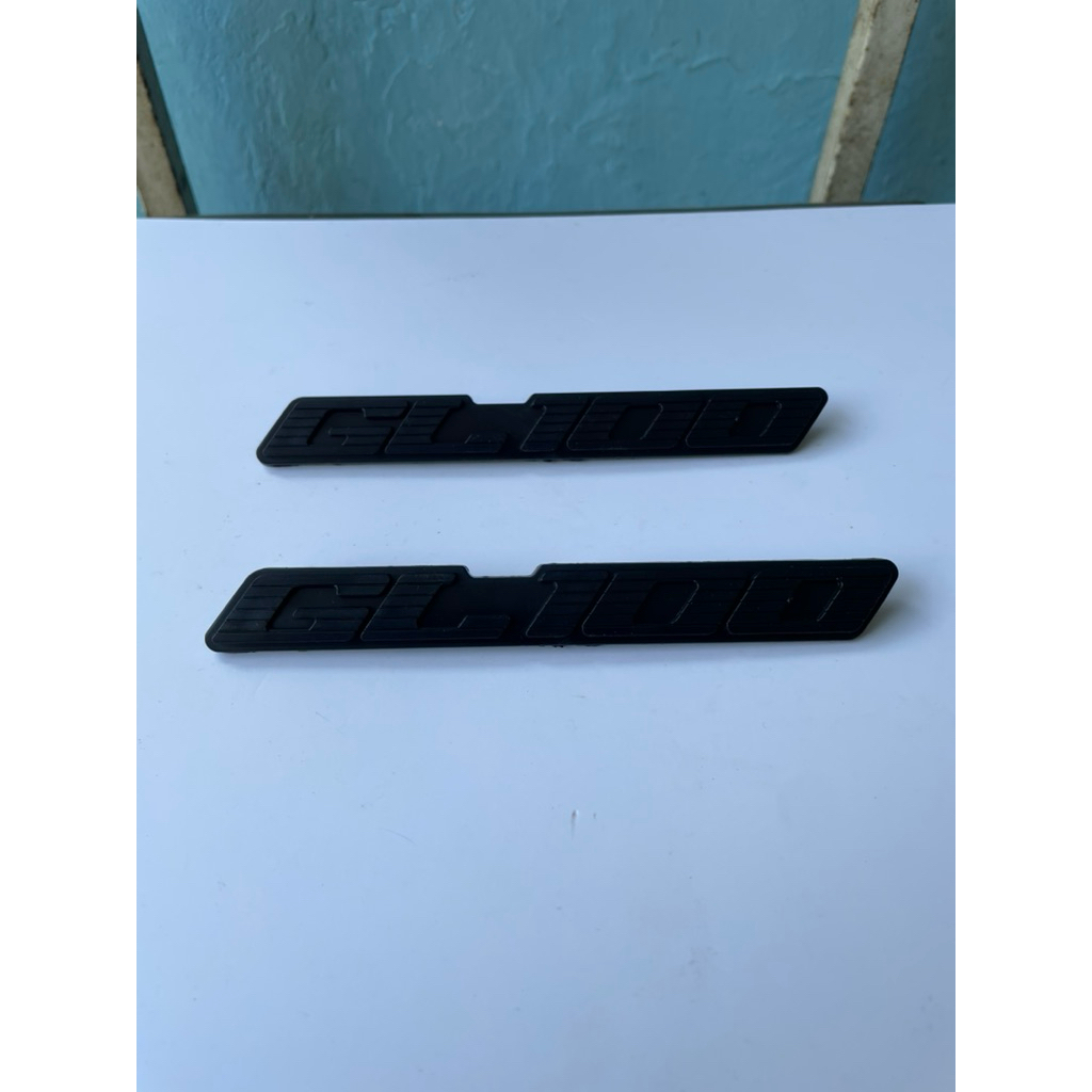 EMBLEM TEPONG GL100 MENTAH EMBLEM GL100 EMBLEM TEPONG GL100