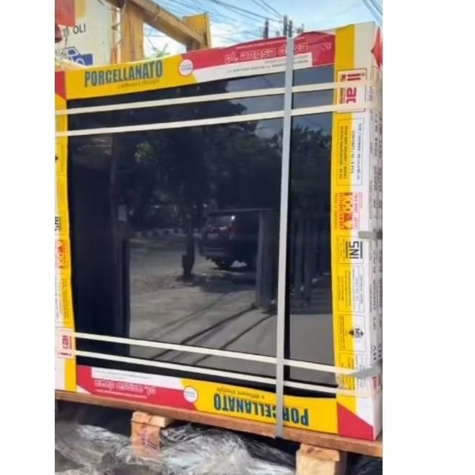 Granit lantai hitam polos glosyy ikad 60x60